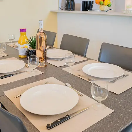 Apartment Francia-1 By Interhome *